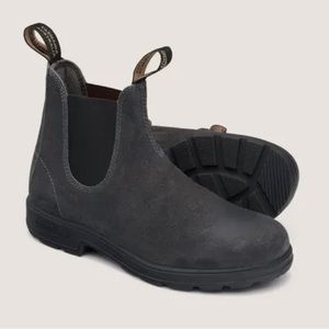 Rustic Black Premium Leather Chelsea Blundstone